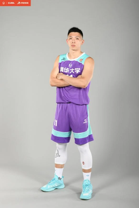 如何通过快攻训练提高球员的速度和灵活性?_1